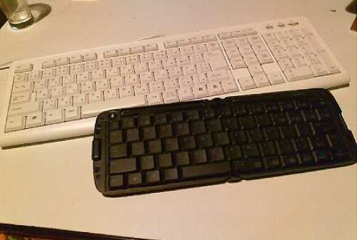 TK-FBP018とTK-FCM007